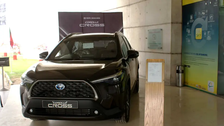 Toyota Corolla Cross 2023 Black Edition - Army Golf Club Reward